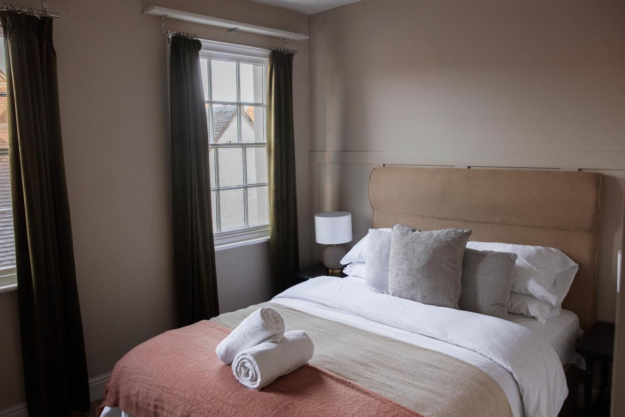 The Raven Hotel At Much Wenlock By Purestay エクステリア 写真